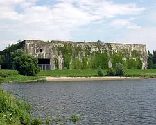 Bunker Südseite, Foto: Harald Schwörer, photein.de