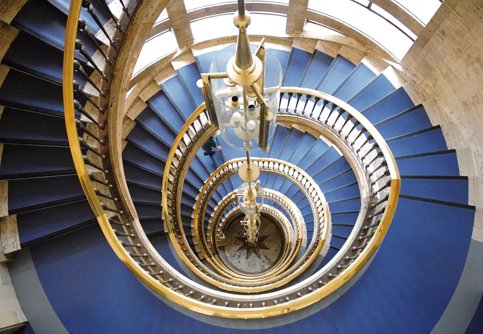 Haus des Reichs, Ostturm