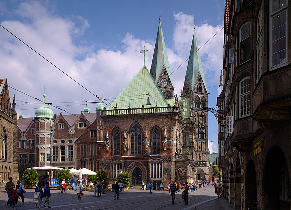 Rathausensemble und Dom