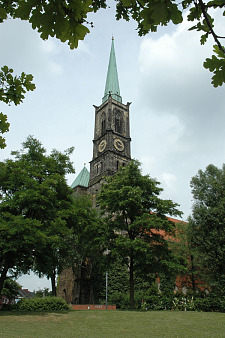 Kirchturm der St. Stephani-Kulturkirche