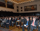 Warten auf die Preisträger im Festsaal des Rathauses