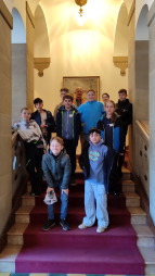 Gruppenfoto im Rathaus