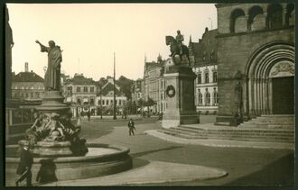 5. historisches Bild von Bismarck-Denkmal & Reiterstandbild Otto von Bismarck