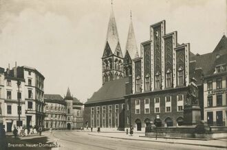 1. historisches Bild von Die Glocke & Kapitelhaus der Domgemeinde