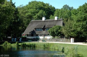 4. aktuelles Bild von Wildwärterwohnhaus mit Stallgebäude