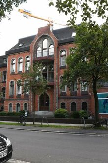 5. aktuelles Bild von Gründungsbau und Kapelle des Krankenhauses St. Joseph-Stift