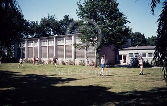 8. historisches Bild von Schule in der Vahr