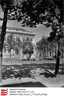 8. historisches Bild von Stadtplatz Domshof