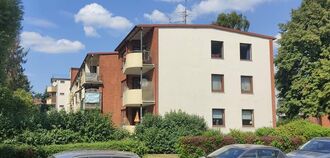 1. aktuelles Bild von Behéryczhausen, Wohnblock D